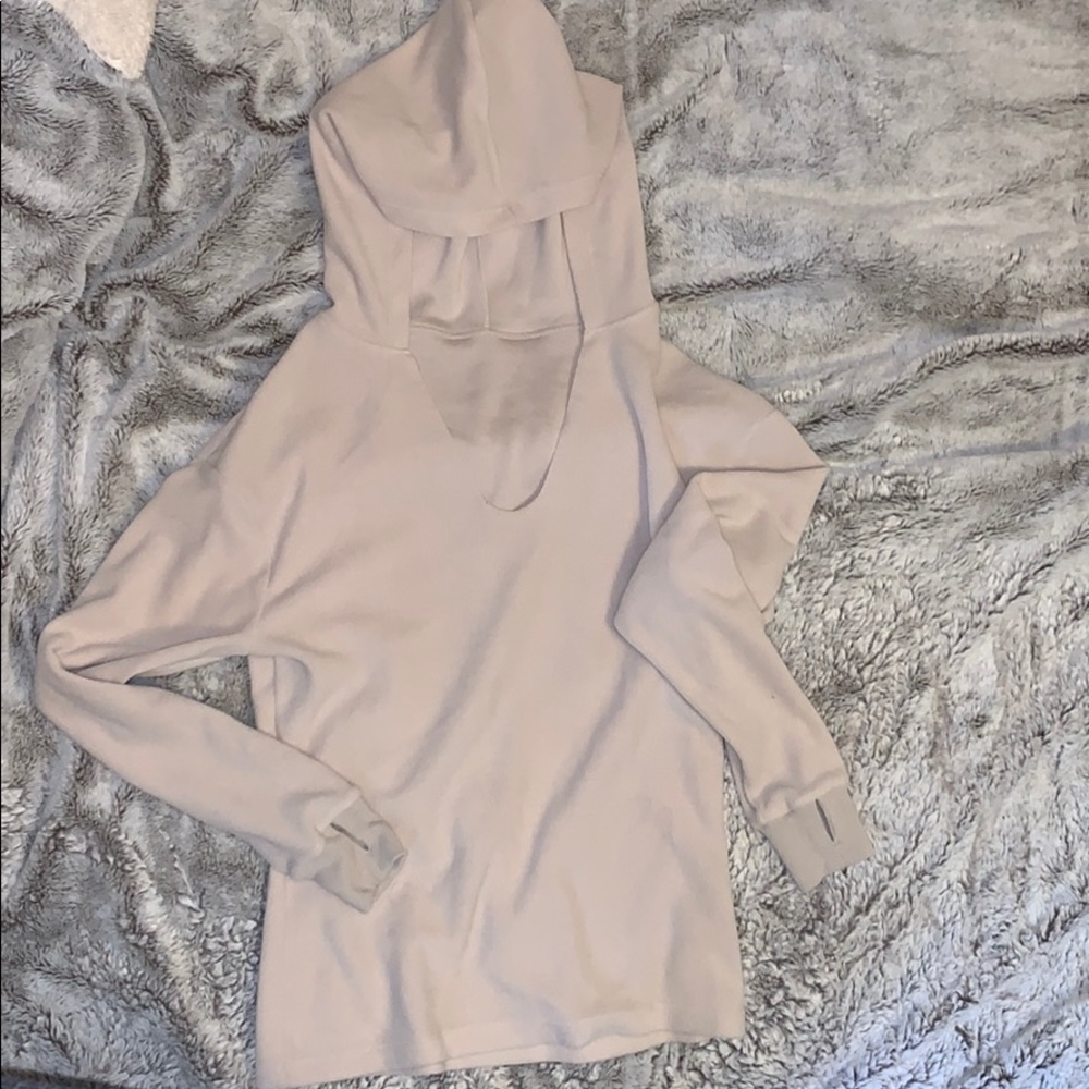 Buffbunny Namaste Pullover
Vanilla